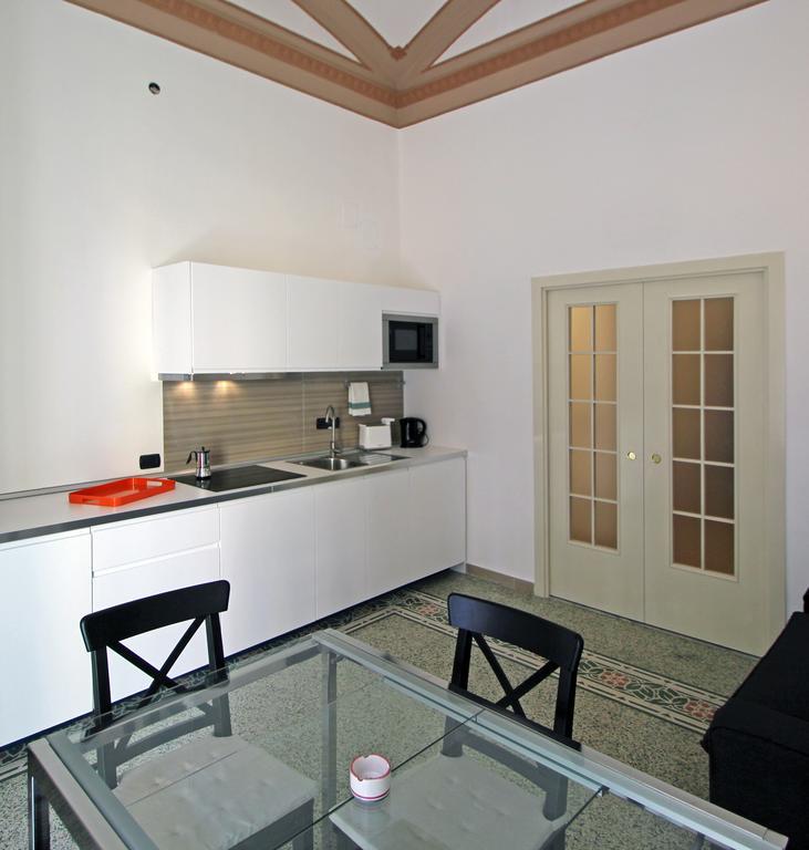 Casa Dante - Historic Apartment In The Perfect Naples Location ภายนอก รูปภาพ