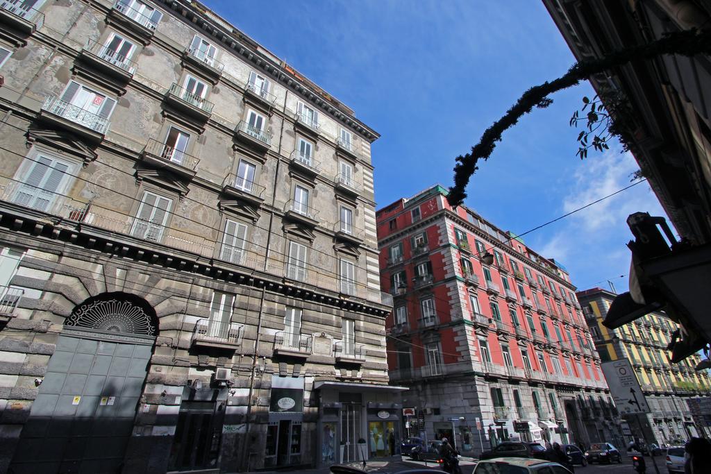Casa Dante - Historic Apartment In The Perfect Naples Location ภายนอก รูปภาพ