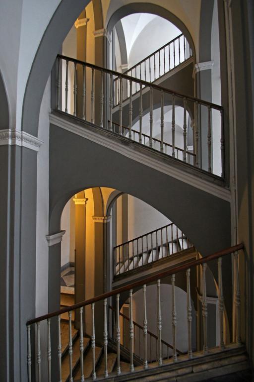 Casa Dante - Historic Apartment In The Perfect Naples Location ภายนอก รูปภาพ