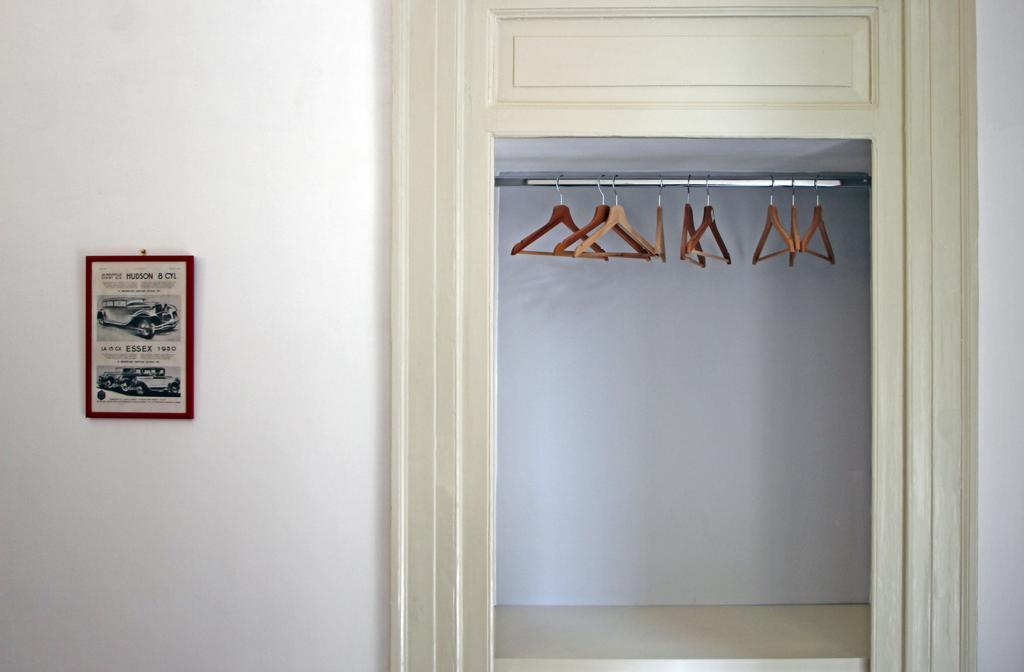 Casa Dante - Historic Apartment In The Perfect Naples Location ภายนอก รูปภาพ