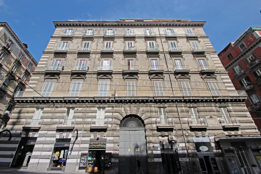 Casa Dante - Historic Apartment In The Perfect Naples Location ภายนอก รูปภาพ